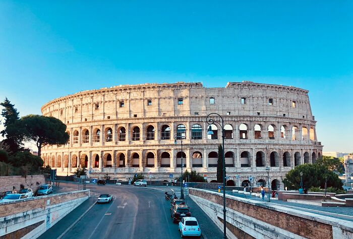 69 Curious Facts About The Past That Show History Is Stranger Than You Think