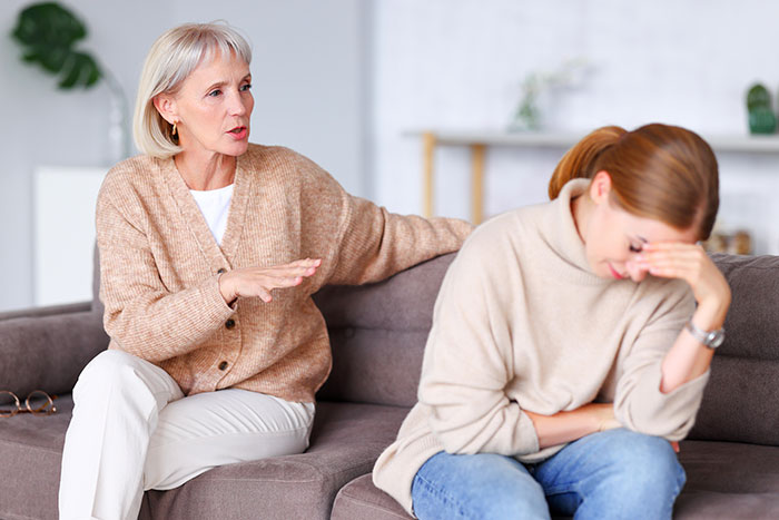 Woman Goes 3 Years Without Talking To MIL, Shocked When She Comes Home To A Reconciliation Letter Woman Goes 3 Years Without Talking To MIL, Shocked When She Comes Home To A Reconciliation Letter