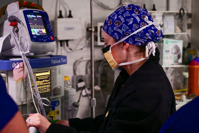 26 Stories About What Doctors Do When They Are Convinced A Patient Is Faking It