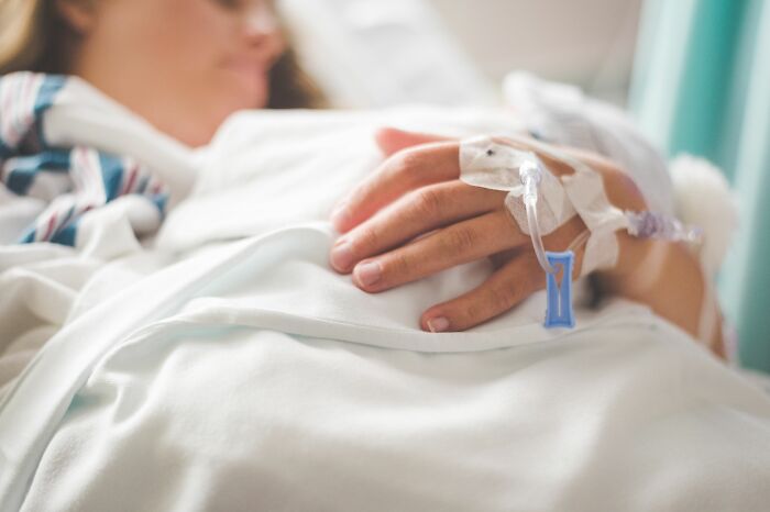 Parents Exchange Horror Stories As Doctor Pleads To Stop Buying Extremely Dangerous Gen Z Must‑Have