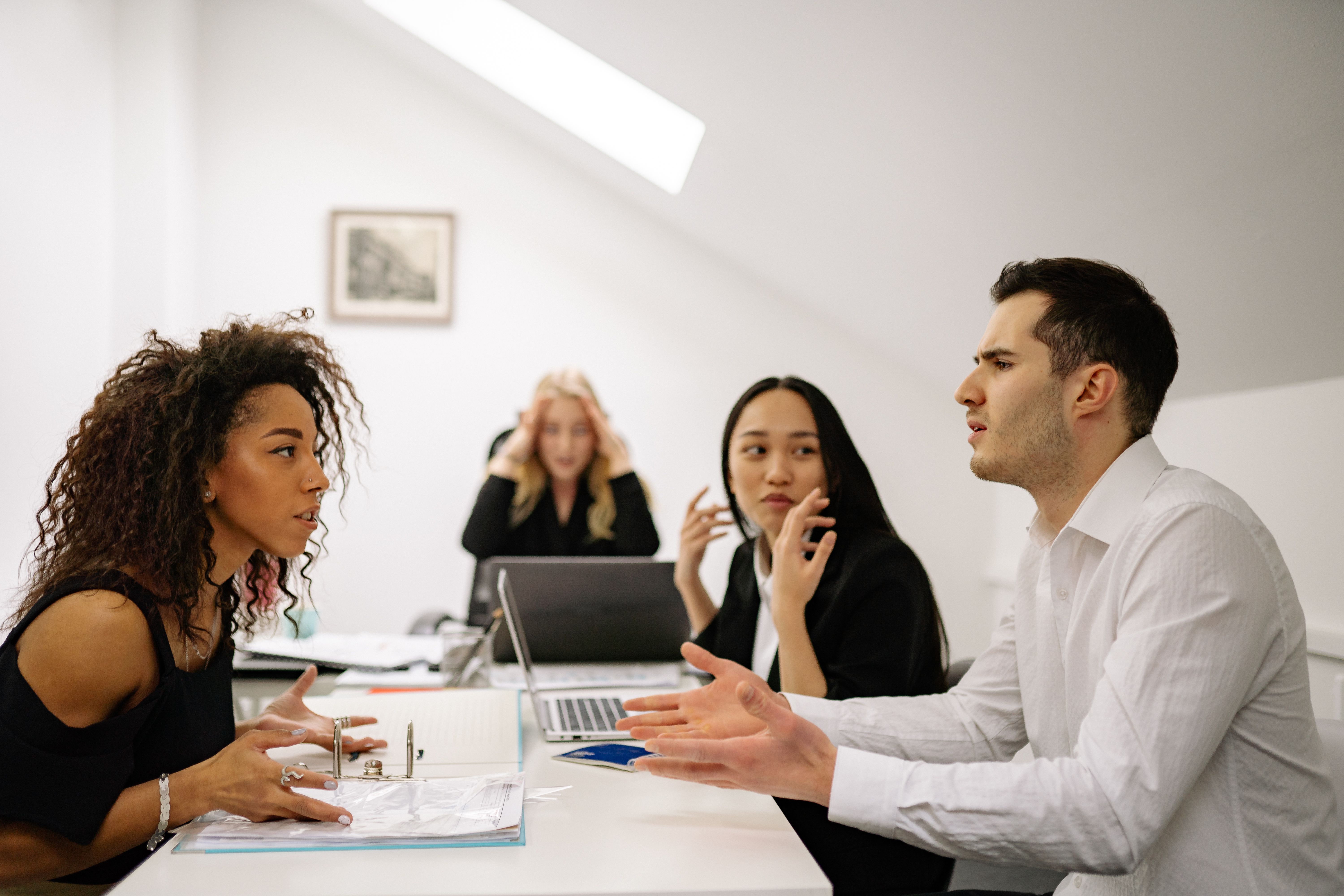Coworkers Fume As Guy Outsmarts Them With Quality Vacation Planning: “I Do Actually Have A Life” Coworkers Fume As Guy Outsmarts Them With Quality Vacation Planning: “I Do Actually Have A Life”