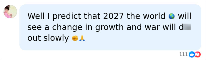 A social media comment predicting a change in global growth and a slow decline in war by 2027, related to an AI warning.