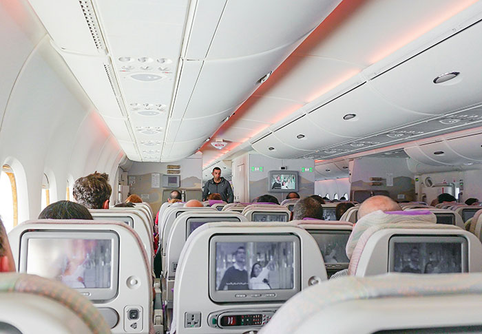 Man Shares A Ridiculous Story That Permanently Changed His Mind On Being Nice And Swapping Seats Man Shares A Ridiculous Story That Permanently Changed His Mind On Being Nice And Swapping Seats