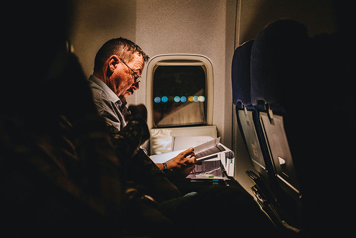 Man Shares A Ridiculous Story That Permanently Changed His Mind On Being Nice And Swapping Seats Man Shares A Ridiculous Story That Permanently Changed His Mind On Being Nice And Swapping Seats