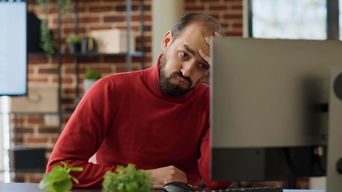 Company Punishes Top Employee For Doing Three People's Job, He Walks Away Leaving Chaos Behind Company Punishes Top Employee For Doing Three People's Job, He Walks Away Leaving Chaos Behind