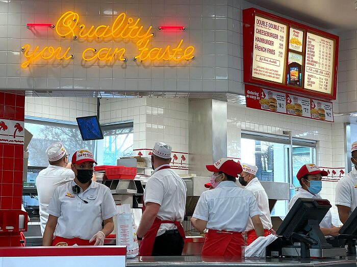 36 Employees Who Decided Enough Was Enough And Called It Quits In The Wildest Way Possible
