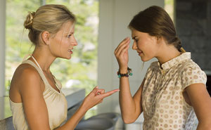 Woman Makes Sister Think She Has No Choice But To Agree To Watch Her Kids, Has A Hurtful Revelation