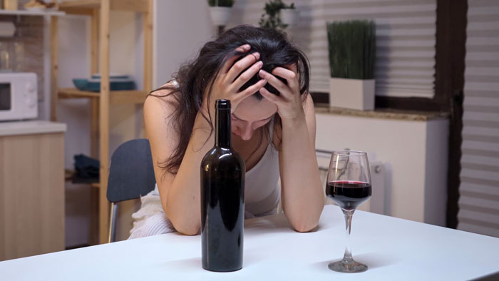 Guy's Kids Are Still Mourning His Ex-Wife, Refuse To See The New One As Family, He's Livid Guy's Kids Are Still Mourning His Ex-Wife, Refuse To See The New One As Family, He's Livid