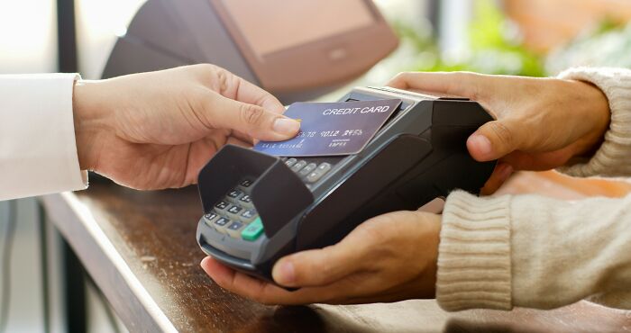 People getting scammed by credit card fraud from workers in various industries.