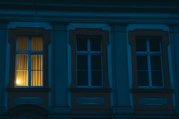 32 People Who Lived Through Serial Offender Eras Share What That Was Like