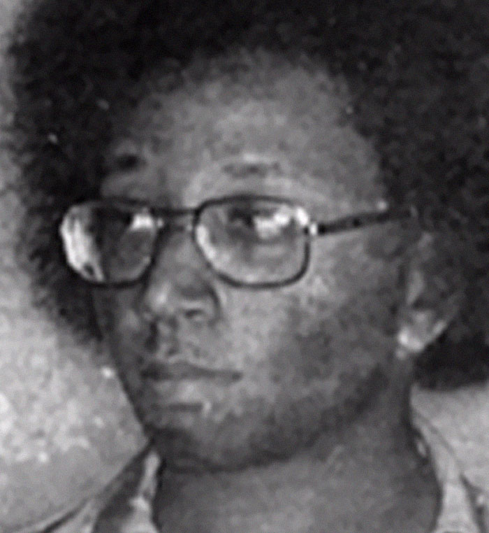 32 People Who Lived Through Serial Offender Eras Share What That Was Like