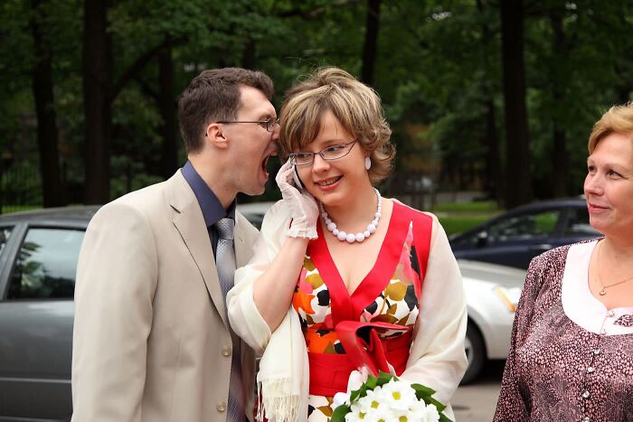 Someone Said, “Show Your Most Cringe Wedding Photo,” And Hilarity Ensued (43 Pics)