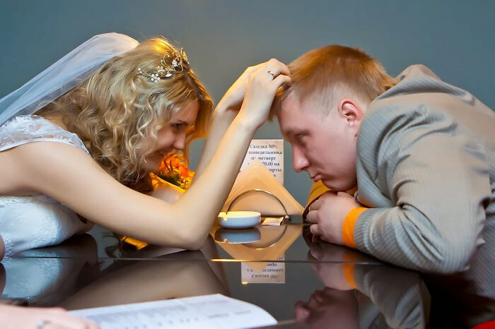 Someone Said, “Show Your Most Cringe Wedding Photo,” And Hilarity Ensued (43 Pics)