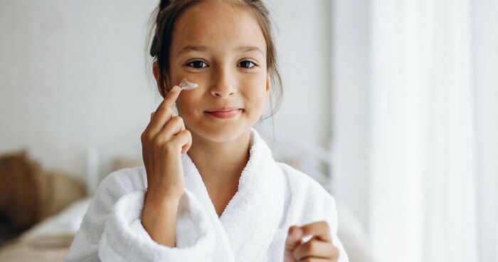 Young Girls Are Obsessed With Flawless Skin, But They Are Falling Deep Down The Cosmeticorexia Rabbit Hole