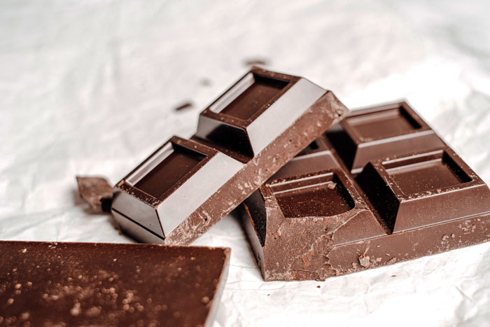 Studies Confirm That A Single Whiff Of Dark Chocolate Can Make Your Gym Session More Effective Studies Confirm That A Single Whiff Of Dark Chocolate Can Make Your Gym Session More Effective