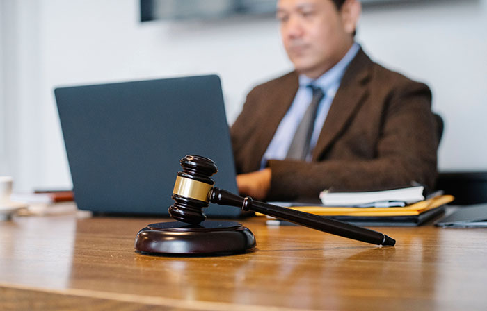 54 Divorce Lawyers Share The Most Satisfying Cases Of Instant Karma They've Ever Seen