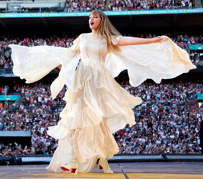 Taylor Swift Says “I Do” In A Stunning Christian Dior Haute Couture Wedding Dress Taylor Swift Says “I Do” In A Stunning Christian Dior Haute Couture Wedding Dress
