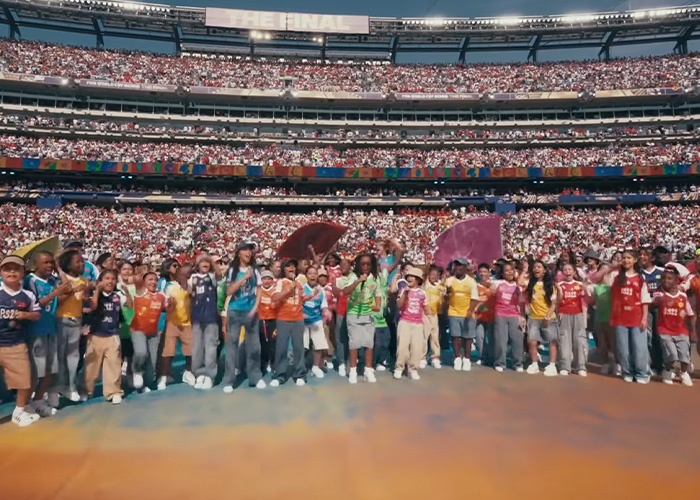 "Completely Unnecessary": FIFA’s Ambitious World Cup Halftime Show Leaves Fans Cringing "Completely Unnecessary": FIFA’s Ambitious World Cup Halftime Show Leaves Fans Cringing