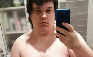 Man Reveals Wild Before-And-After After Attending Chinese 