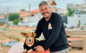 This Truck Driver Uses His Days Off To Build Homes For Animals With Nowhere To Sleep, Over 1,700 So Far