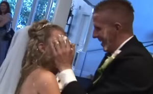 51 People Reveal The Worst Thing They've Ever Seen At A Wedding And It Gets Chaotic