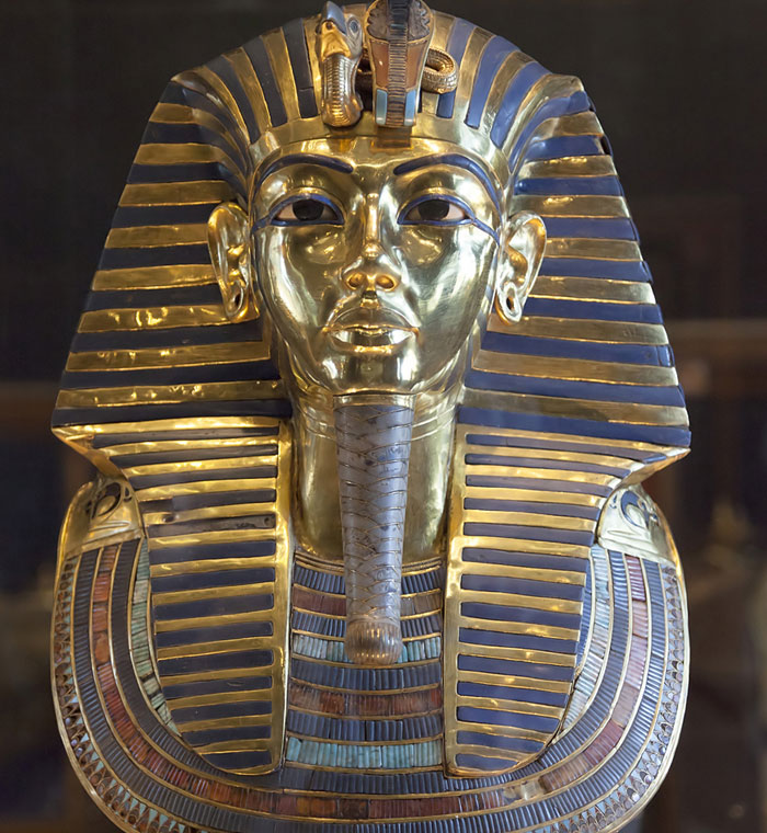 54 Interesting And Little-Known Facts About Our History People Should Read