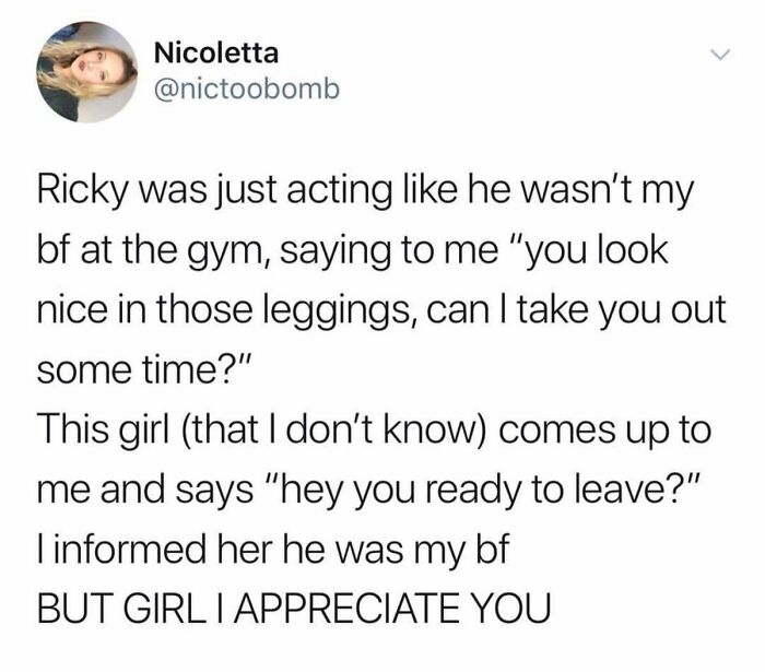 Screenshot of a tweet about a wholesome person having someone else's back at the gym.