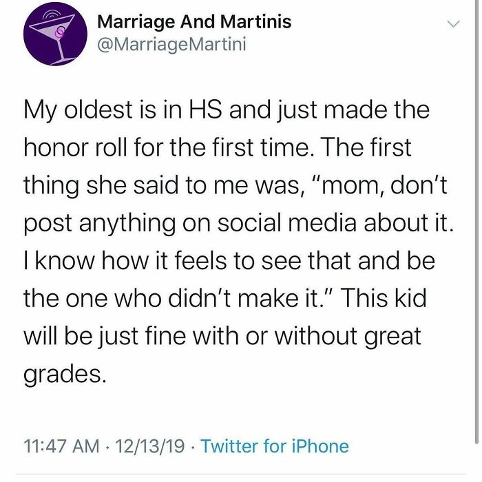 Screenshot of a tweet about a wholesome high schooler making the honor roll and having someone else's back.