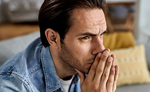 Guy Doesn’t Know What It Means To “Open Up Emotionally,” Wife Of 10 Years On Brink Of Divorce