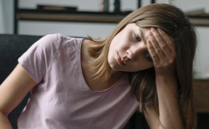 Mom Rushes To Make Travel Plans Without Consulting Her Family, Only For It To Backfire
