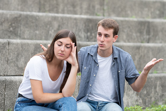 Woman Starts Treating Boyfriend The Way He Treats Her: "If He Can Do It, Why Can't I?" Woman Starts Treating Boyfriend The Way He Treats Her: "If He Can Do It, Why Can't I?"