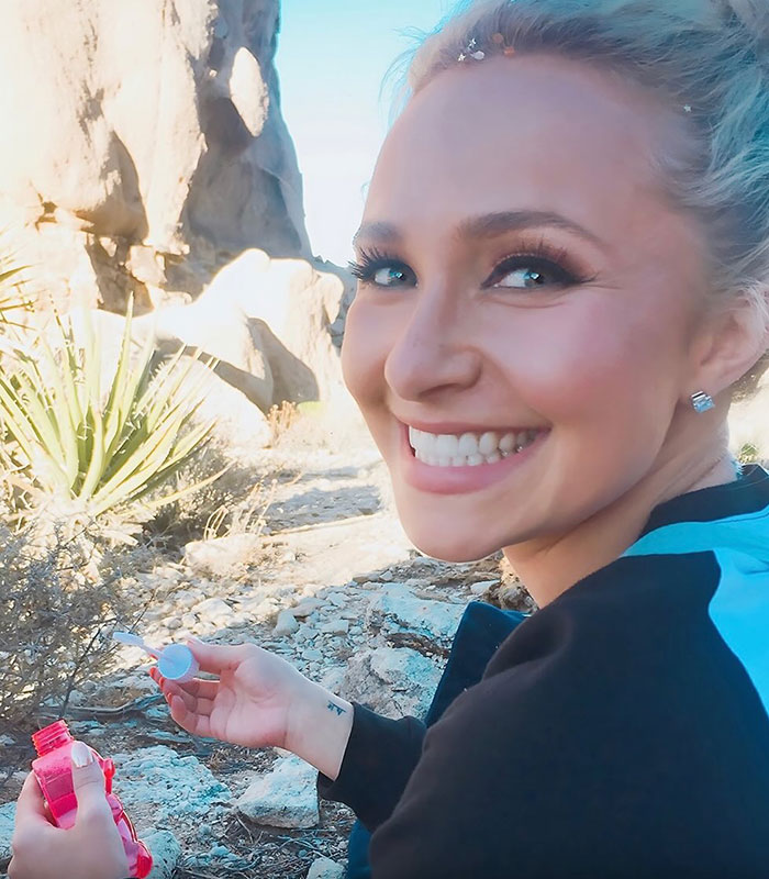 Hayden Panettiere smiling brightly outdoors. Gayle King reveals she was struggling during their meeting. Hayden Panettiere smiling brightly outdoors. Gayle King reveals she was struggling during their meeting.