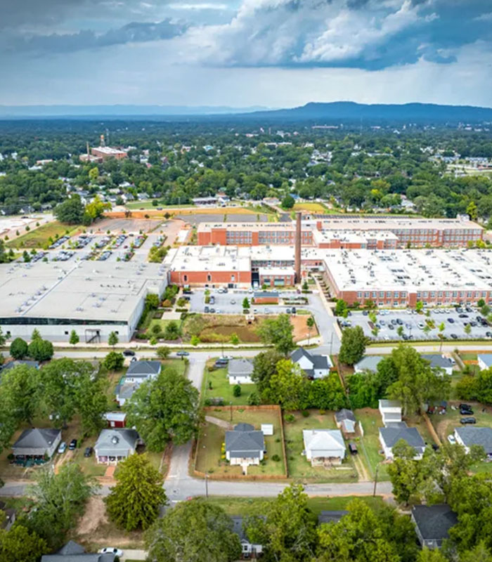 Aerial view of a town with a large building, location of the shocking Hayden Panettiere neighbor news. Aerial view of a town with a large building, location of the shocking Hayden Panettiere neighbor news.