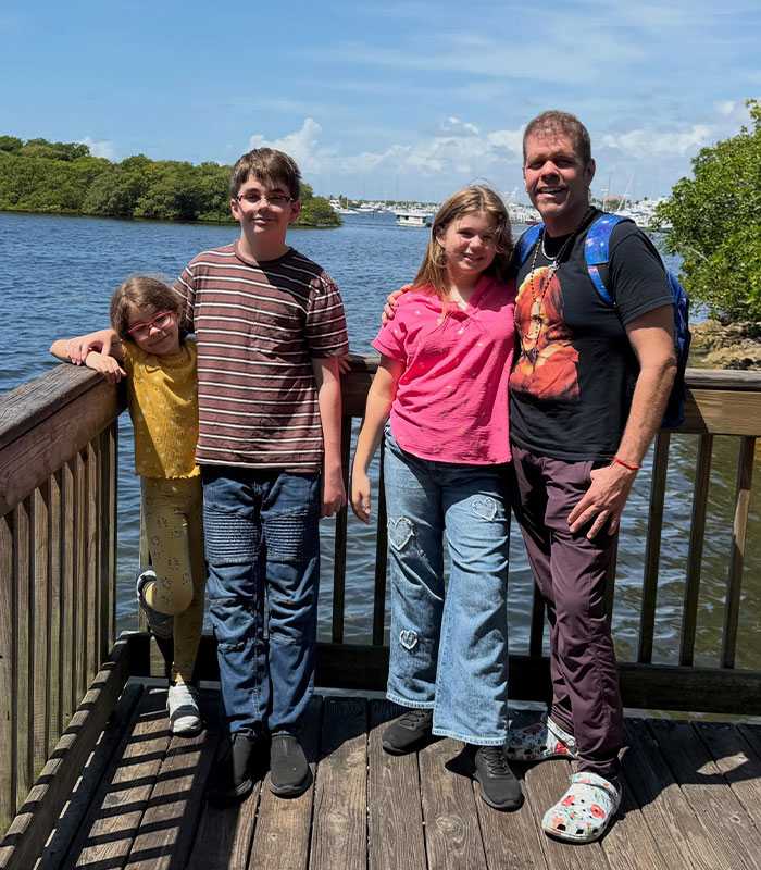Perez Hilton and his children near water, new details emerge about his recovery and permanent disfigurement. Perez Hilton and his children near water, new details emerge about his recovery and permanent disfigurement.