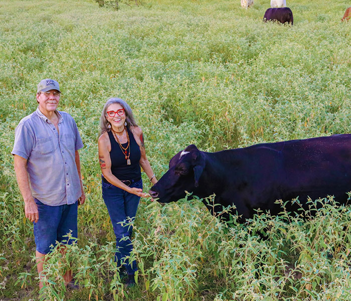 Vegan Wife Of Cattle Rancher Fights Husband To Turn His Farm Into A Sanctuary: "Those Cows Became Family" Vegan Wife Of Cattle Rancher Fights Husband To Turn His Farm Into A Sanctuary: "Those Cows Became Family"