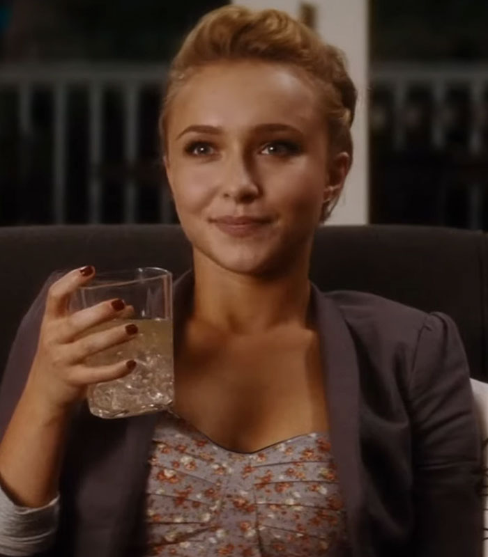 Hayden Panettiere looks content, holding a drink and smiling. An extra reveals her behavior under not-so-great conditions. Hayden Panettiere looks content, holding a drink and smiling. An extra reveals her behavior under not-so-great conditions.