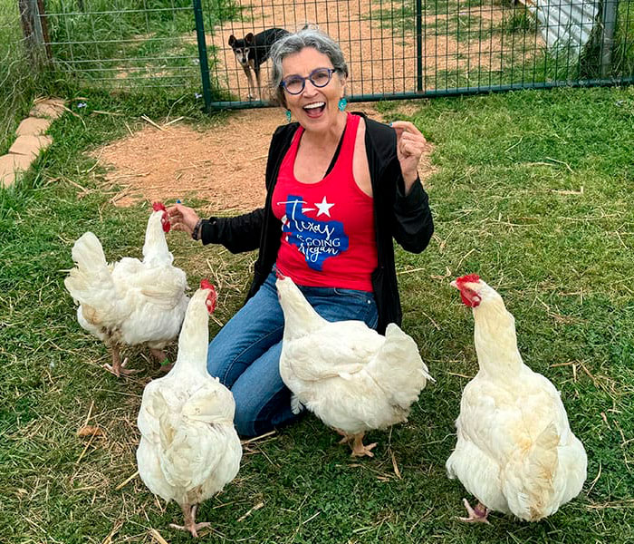 Vegan Wife Of Cattle Rancher Fights Husband To Turn His Farm Into A Sanctuary: "Those Cows Became Family" Vegan Wife Of Cattle Rancher Fights Husband To Turn His Farm Into A Sanctuary: "Those Cows Became Family"