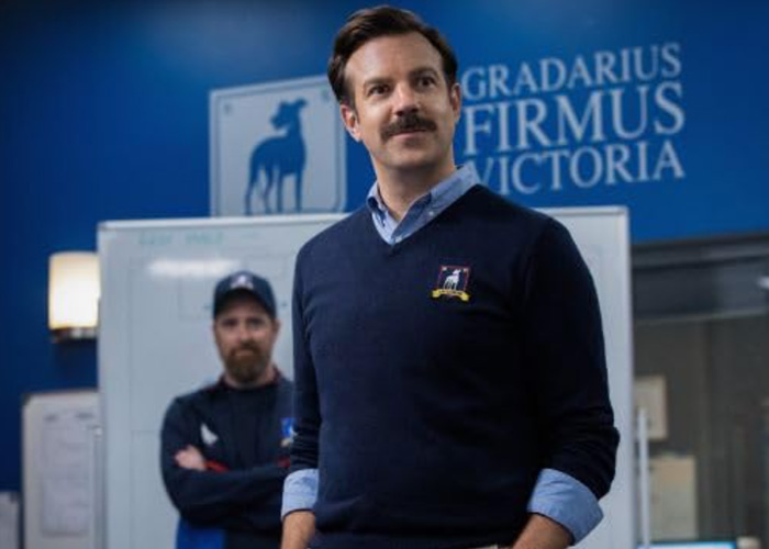 Lithuanian Soccer Team Finds Brilliant Way To Promote Women's Sports By Inviting Jason Sudeikis To Coach Them Lithuanian Soccer Team Finds Brilliant Way To Promote Women's Sports By Inviting Jason Sudeikis To Coach Them