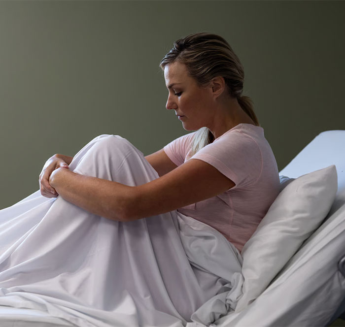 Whole Family Dynamic Changes After Woman Gives Birth To Twins, Now Everyone Hates Her