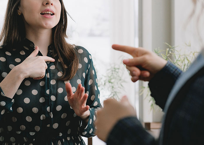 47 Signs That People Mistake For Low Intelligence When It's Really Not