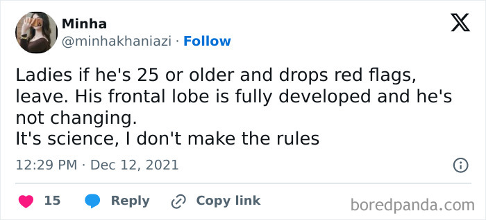 A meme queen post about red flags in men aged 25 or older, suggesting they wont change.