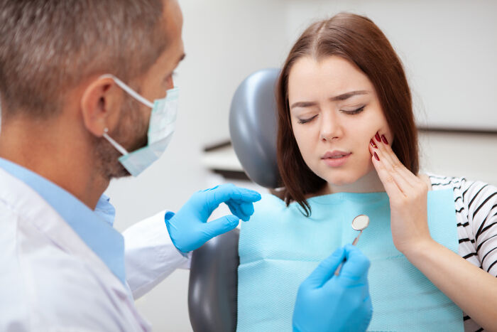 62 Patients Share The Medical Procedures That Hurt Far More Than Doctors Had Led Them To Expect
