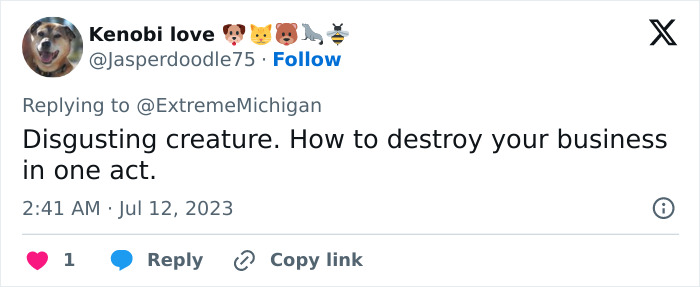 A tweet stating the hair salon owner's actions are 'disgusting' and destroy business, regarding transgender customers. A tweet stating the hair salon owner's actions are 'disgusting' and destroy business, regarding transgender customers.