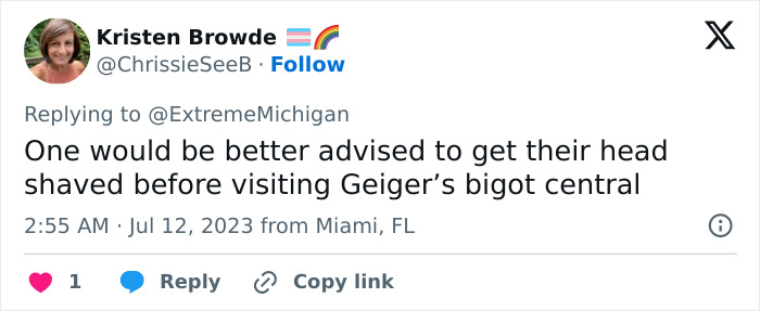 Kristen Browde's tweet: a hair salon owner's fate discussed by transgender customers on social media. Kristen Browde's tweet: a hair salon owner's fate discussed by transgender customers on social media.
