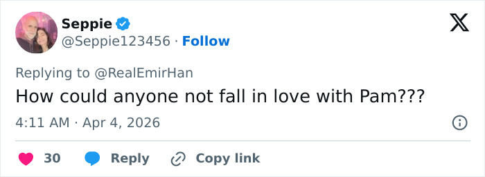 A tweet about The Office star Pam Beesly, wondering how anyone couldn't love her. A tweet about The Office star Pam Beesly, wondering how anyone couldn't love her.