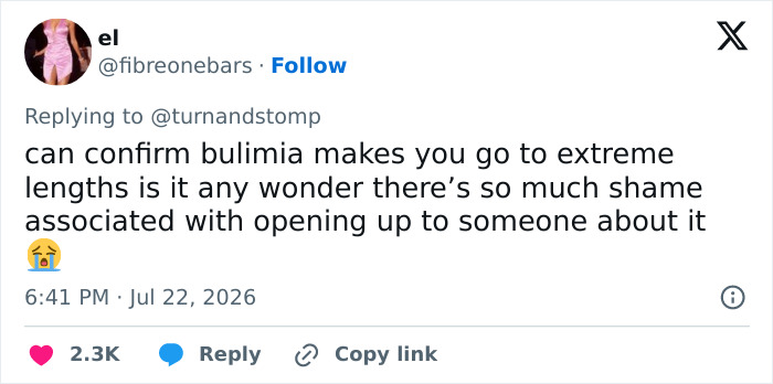 A tweet confirming bulimia and shame about extreme food habits, part of a massive debate. A tweet confirming bulimia and shame about extreme food habits, part of a massive debate.