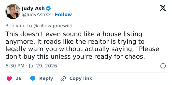 A tweet about the Zillow listing for the viral house, describing it as chaos. A tweet about the Zillow listing for the viral house, describing it as chaos.