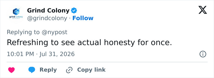 Screenshot of a tweet praising honesty after a reality star's daughter spoke about her 50lb weight loss journey. Screenshot of a tweet praising honesty after a reality star's daughter spoke about her 50lb weight loss journey.