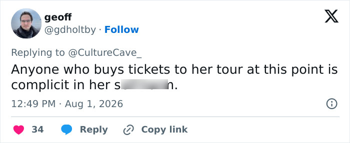A social media post by @gdholtby criticizing fans who buy tickets for Ariana Grande's tour, after her acting role. A social media post by @gdholtby criticizing fans who buy tickets for Ariana Grande's tour, after her acting role.