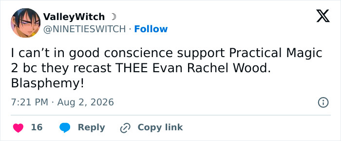 A tweet discusses the problem of Evan Rachel Wood's recasting in the Sandra Bullock sequel. A tweet discusses the problem of Evan Rachel Wood's recasting in the Sandra Bullock sequel.